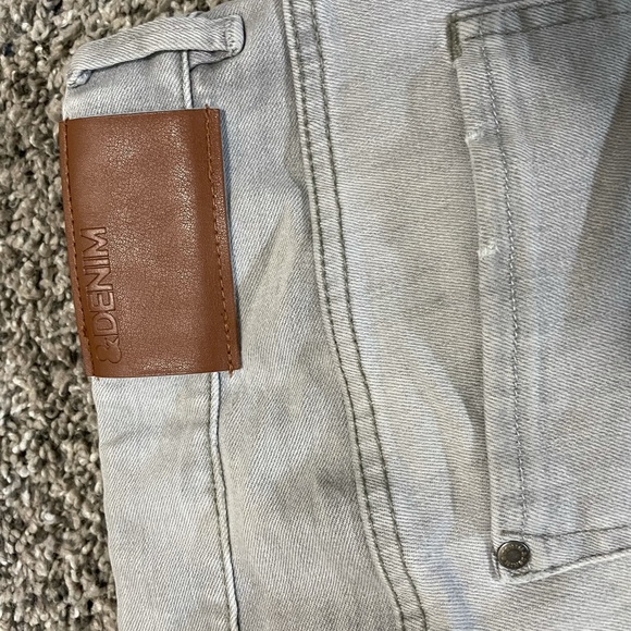 Grey skinny jeans - Picture 3 of 3